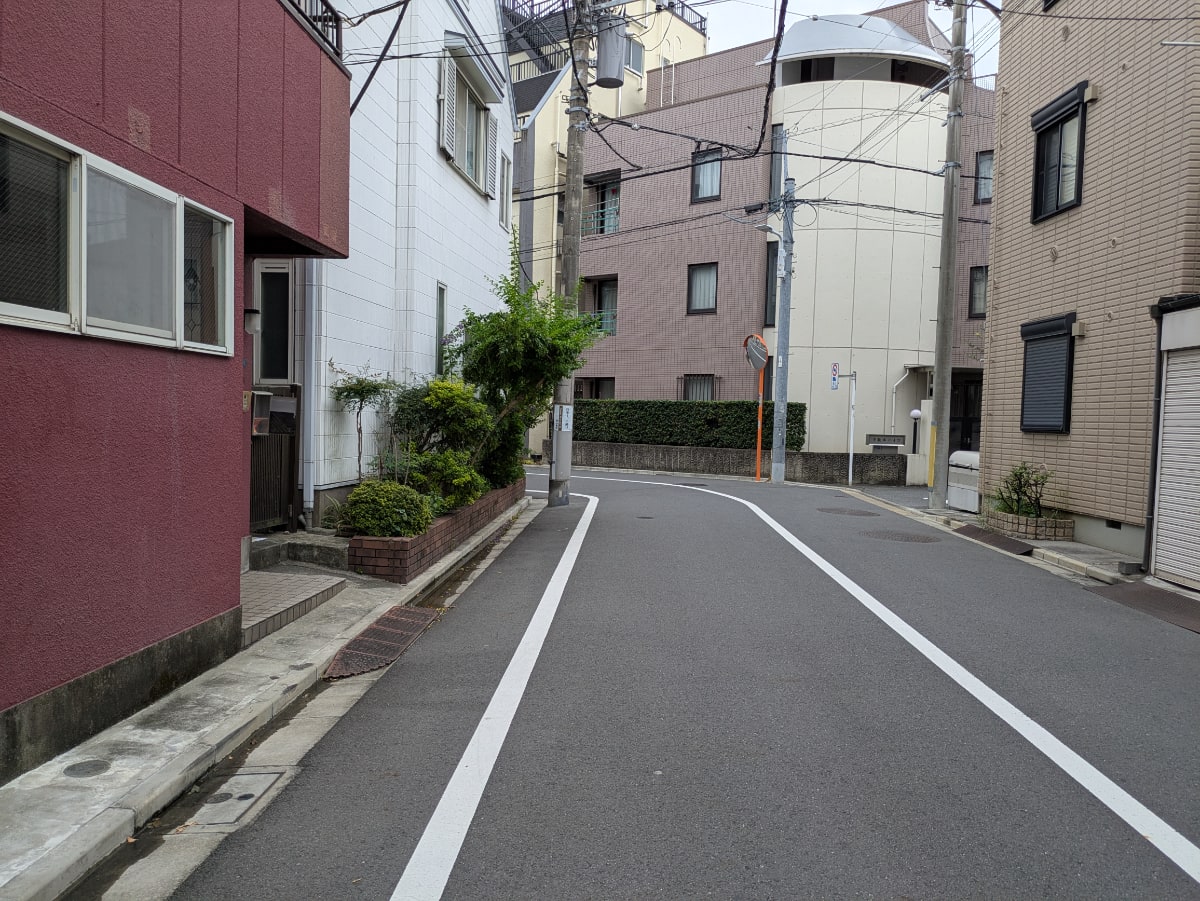 v20251019150703/fresh/building/J00100632244_13