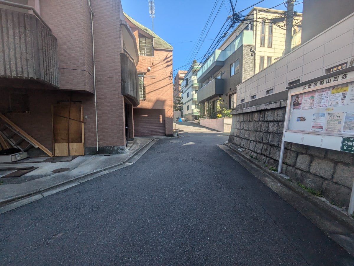 v20251020150704/fresh/building/J00100369557_13