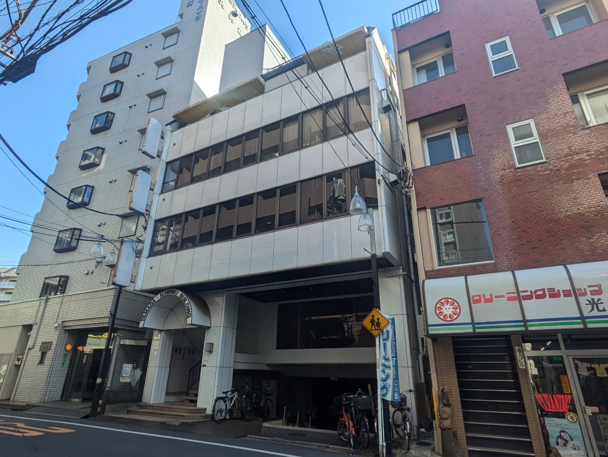 v20251020150704/fresh/building/J00100387429_12