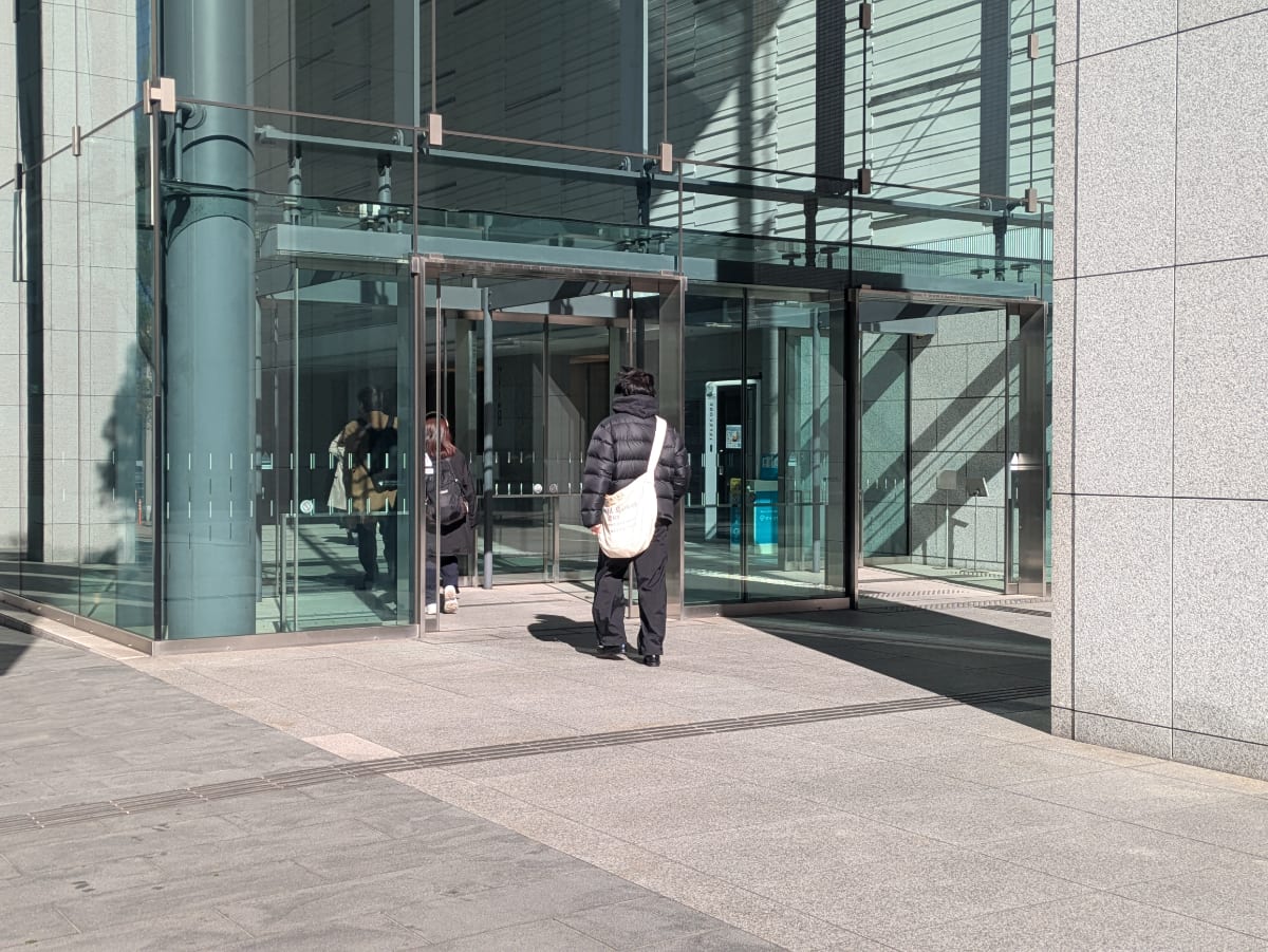 v20251020150704/fresh/building/J00100401556_3