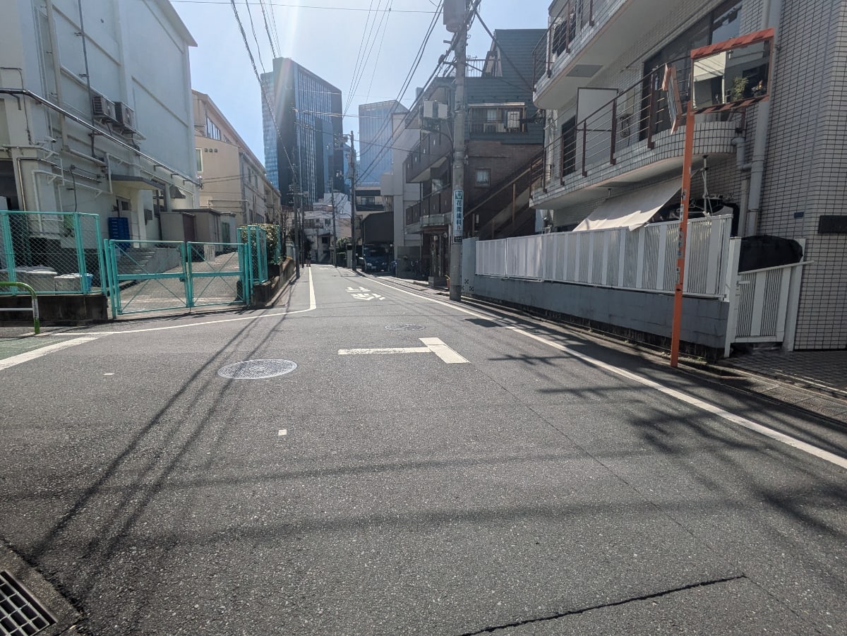 v20251020150704/fresh/building/J00100480391_2