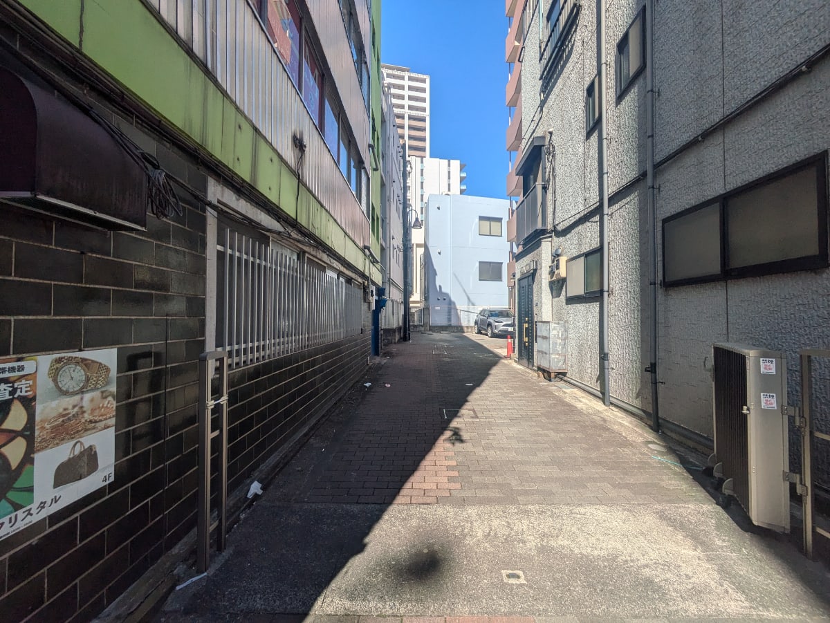 v20251020150704/fresh/building/J00100505415_8