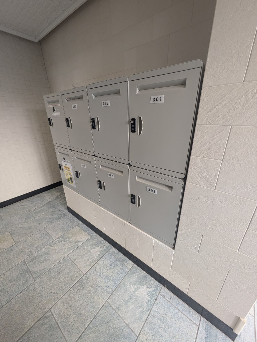 v20251020150704/fresh/building/J00100508198_7