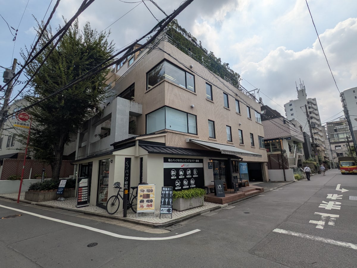 v20251021150805/fresh/building/J00100374873_1