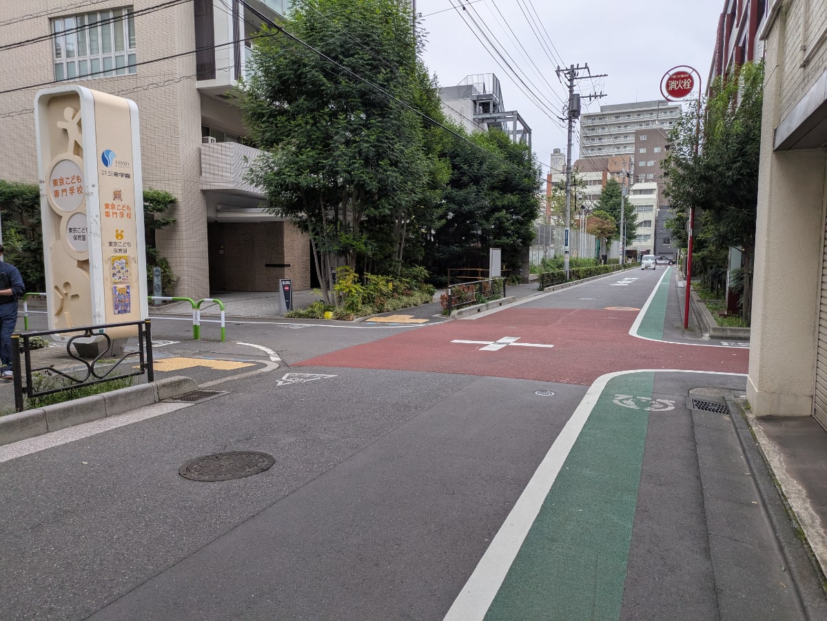 v20251022150707/fresh/building/J00100363323_2