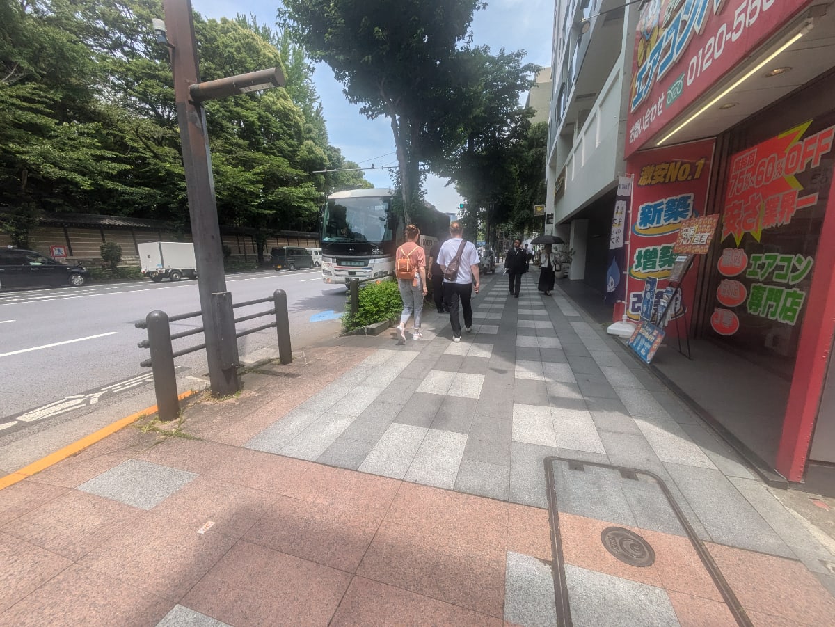 v20251022150707/fresh/building/J00100367370_2