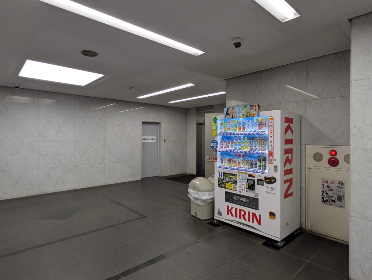 v20251022150707/fresh/building/J00100367897_8
