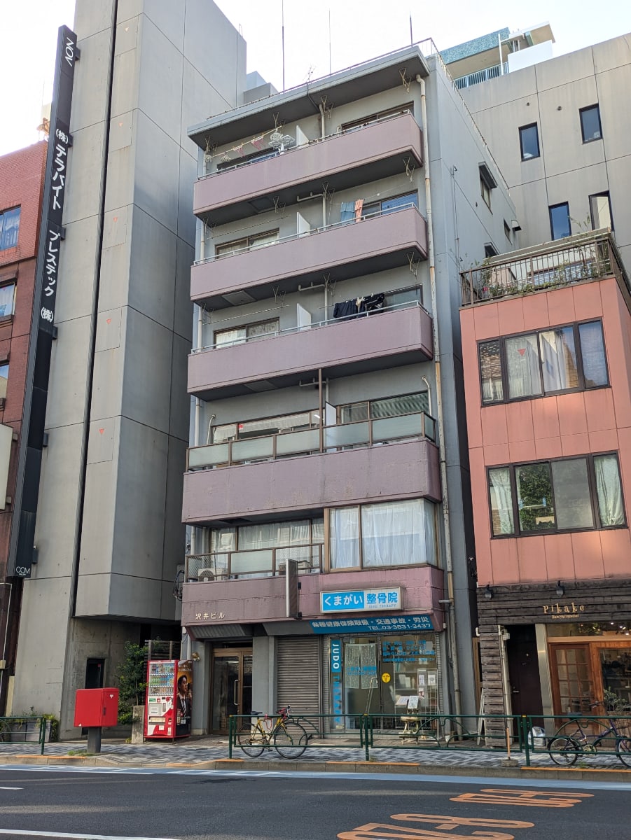 v20251022150707/fresh/building/J00100369245_12