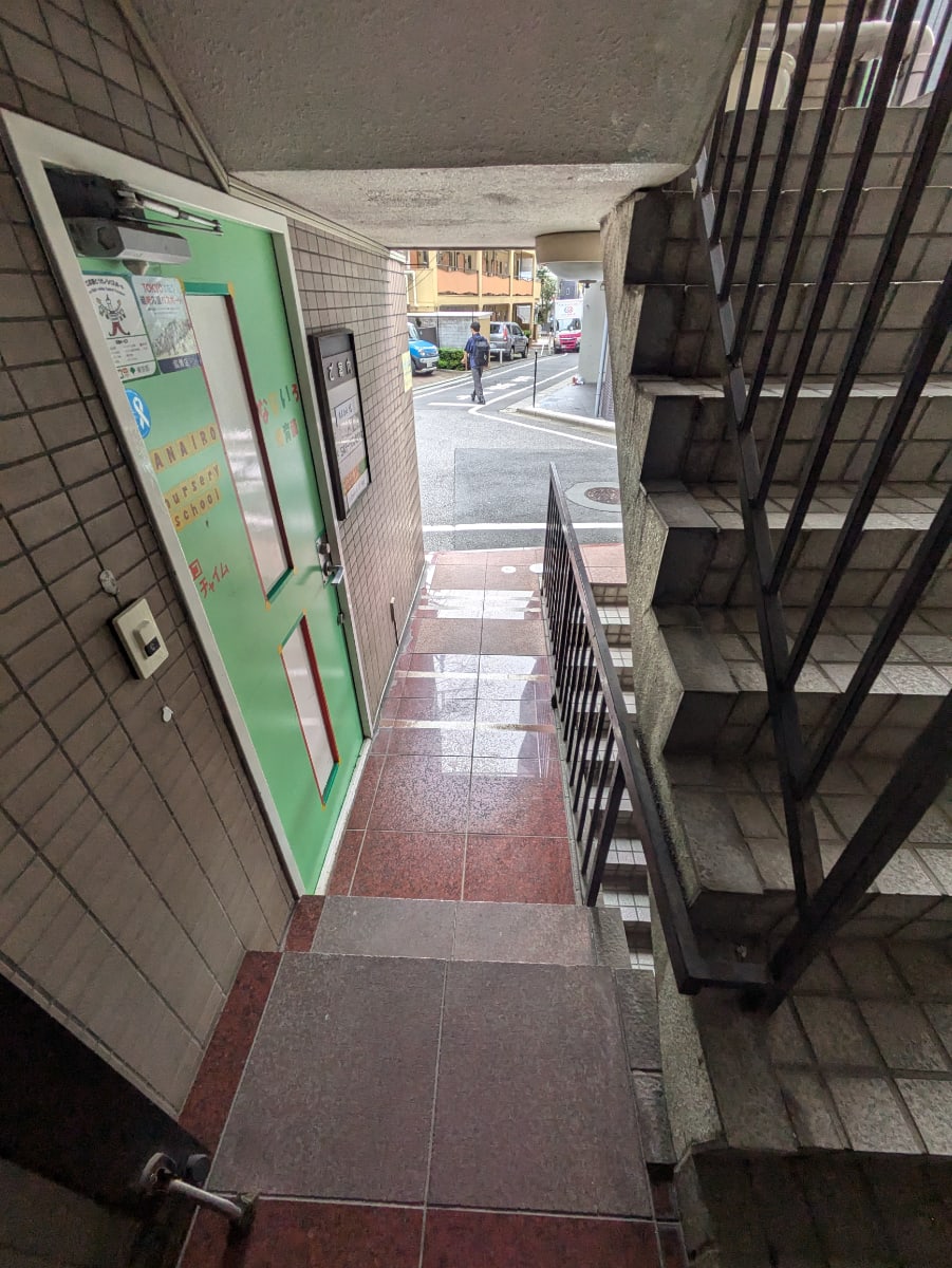 v20251022150707/fresh/building/J00100369256_9