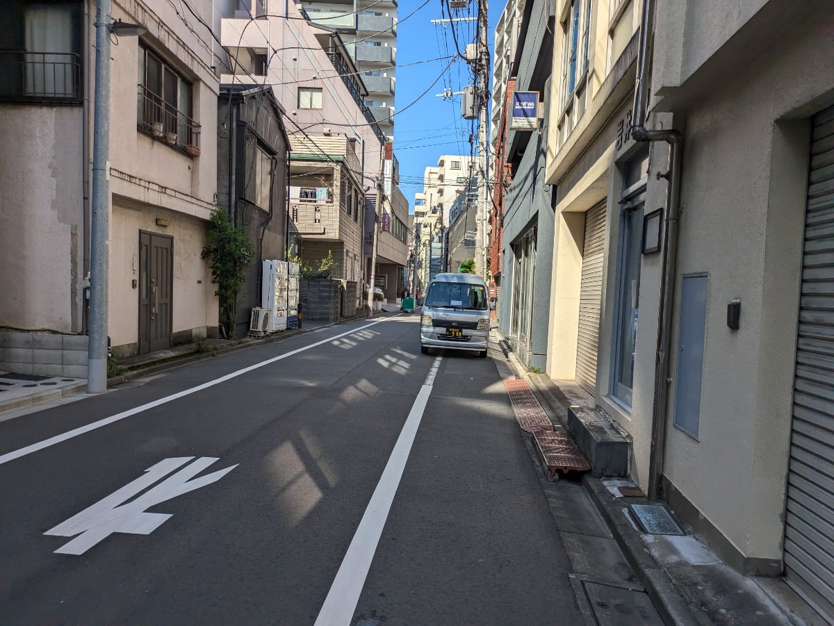v20251022150707/fresh/building/J00100369823_7