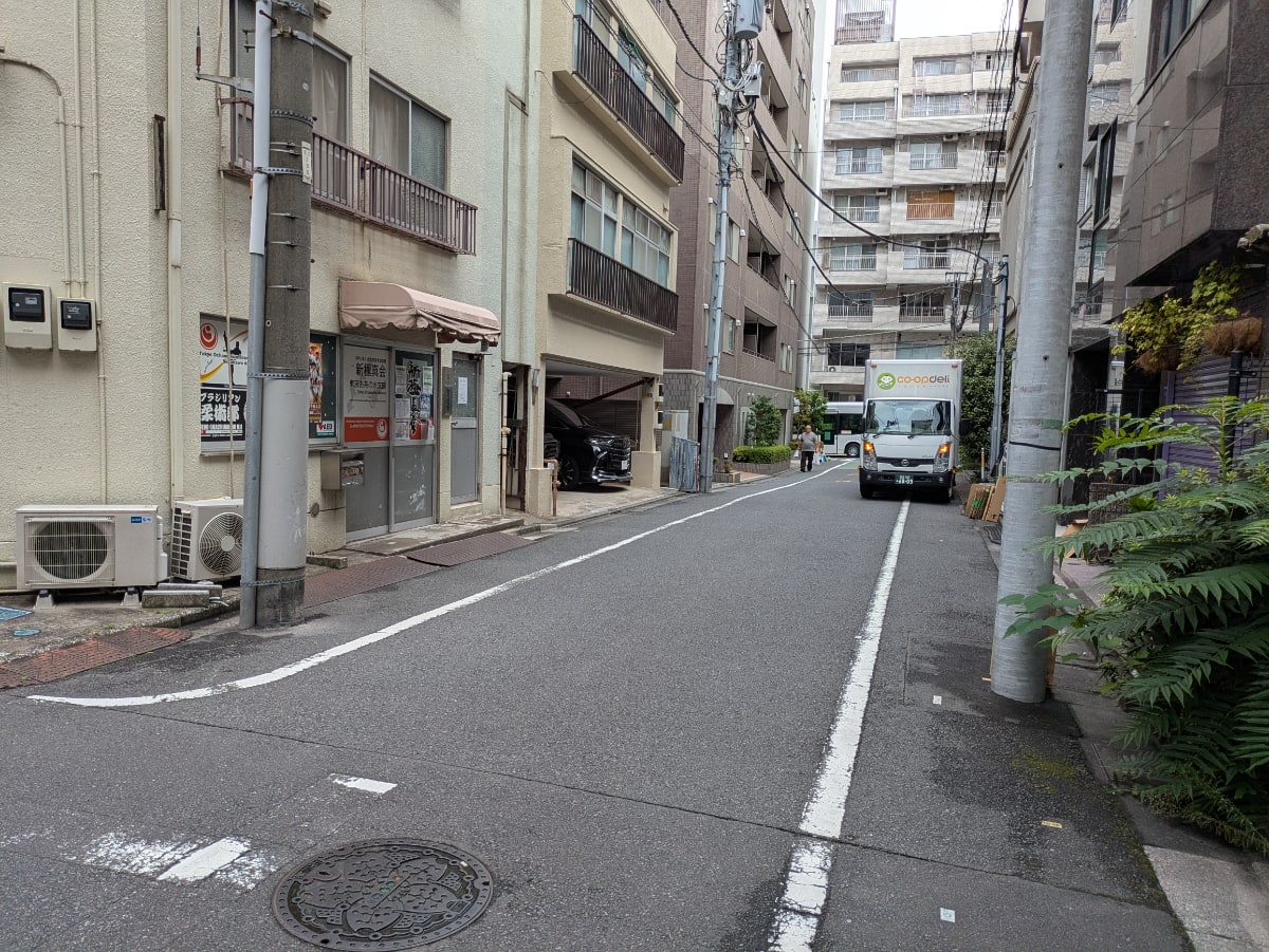 v20251022150707/fresh/building/J00100372594_2
