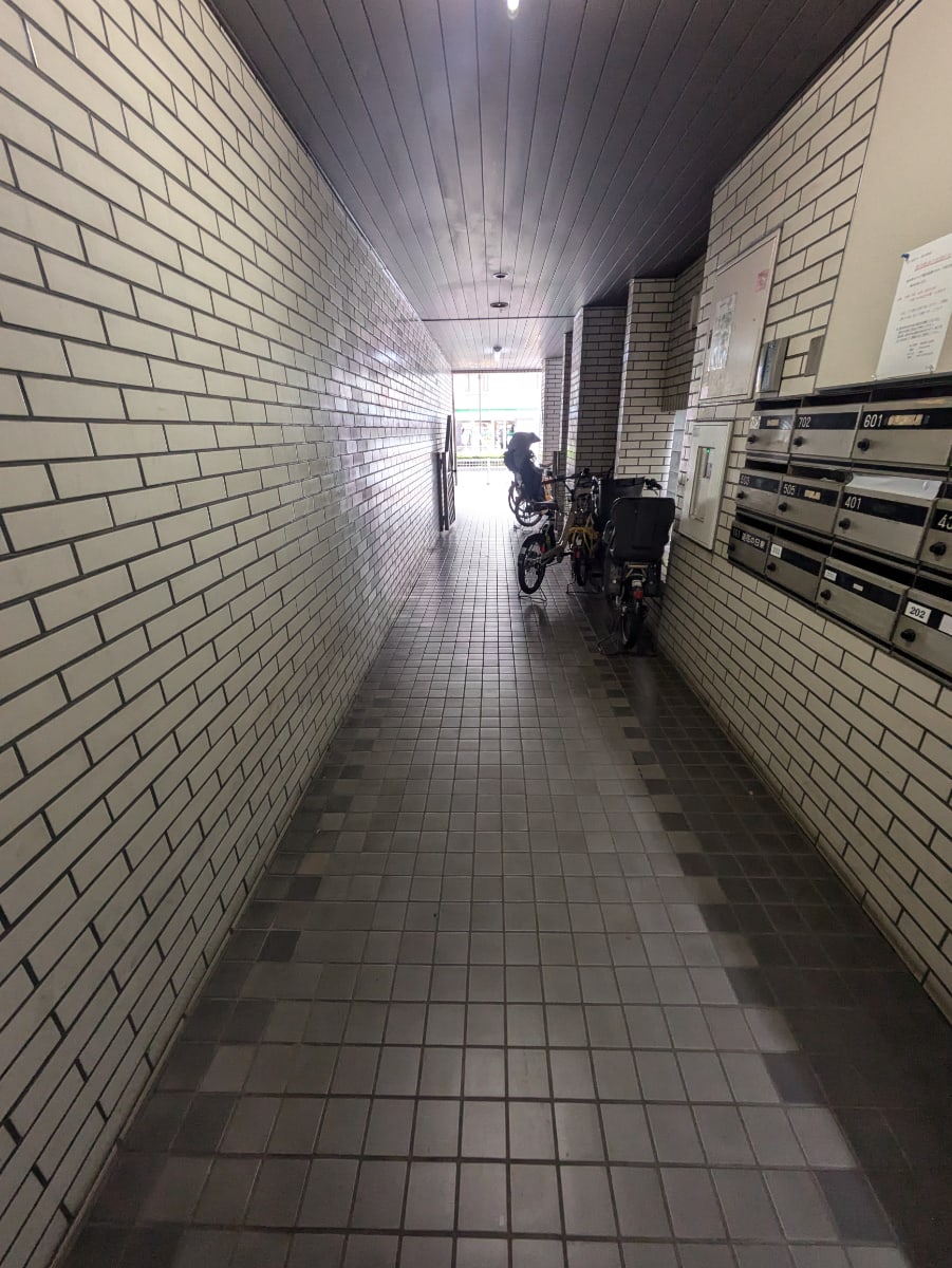 v20251022150707/fresh/building/J00100372633_7