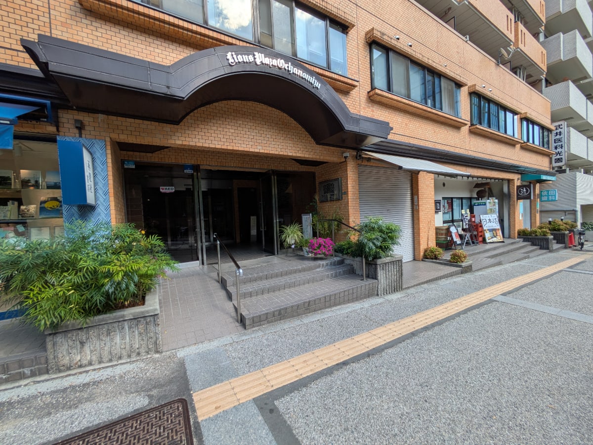 v20251022150707/fresh/building/J00100372840_11