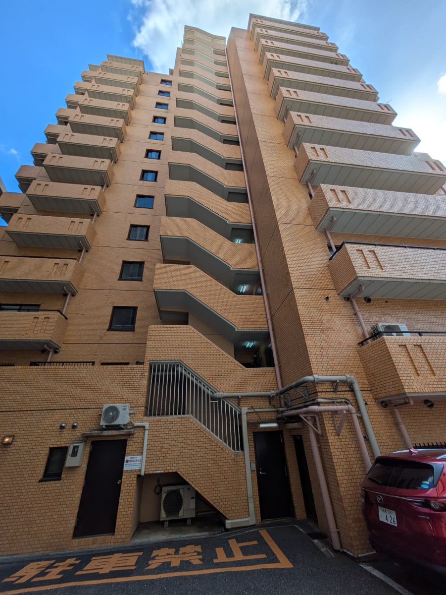 v20251022150707/fresh/building/J00100372840_9