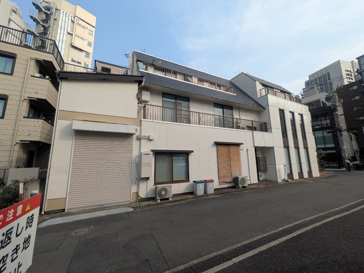 v20251022150707/fresh/building/J00100375911_10