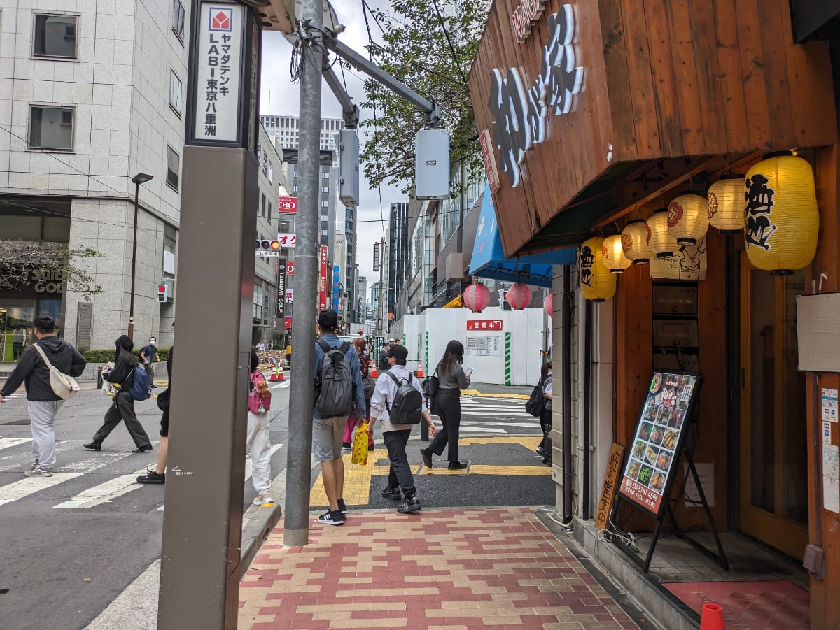 v20251022150707/fresh/building/J00100376878_9