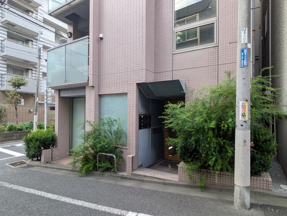 v20251022150707/fresh/building/J00100379394_10