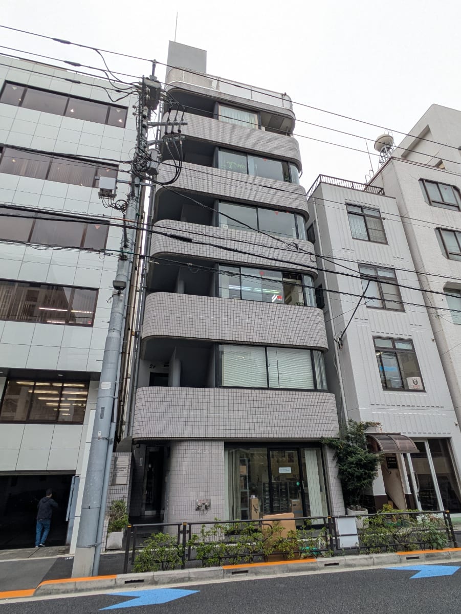 v20251022150707/fresh/building/J00100379398_1