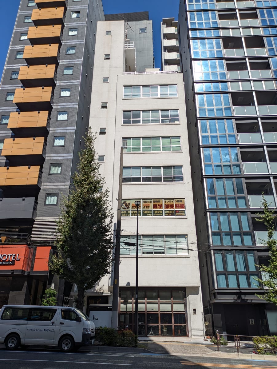 v20251022150707/fresh/building/J00100380658_1