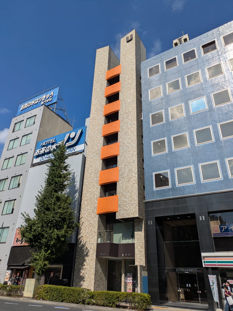 v20251022150707/fresh/building/J00100381295_9