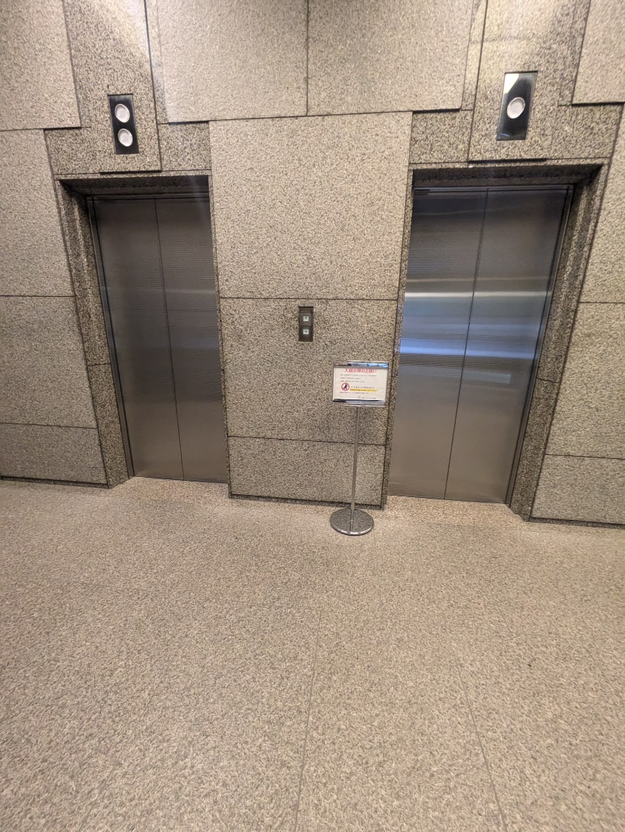 v20251022150707/fresh/building/J00100382295_4