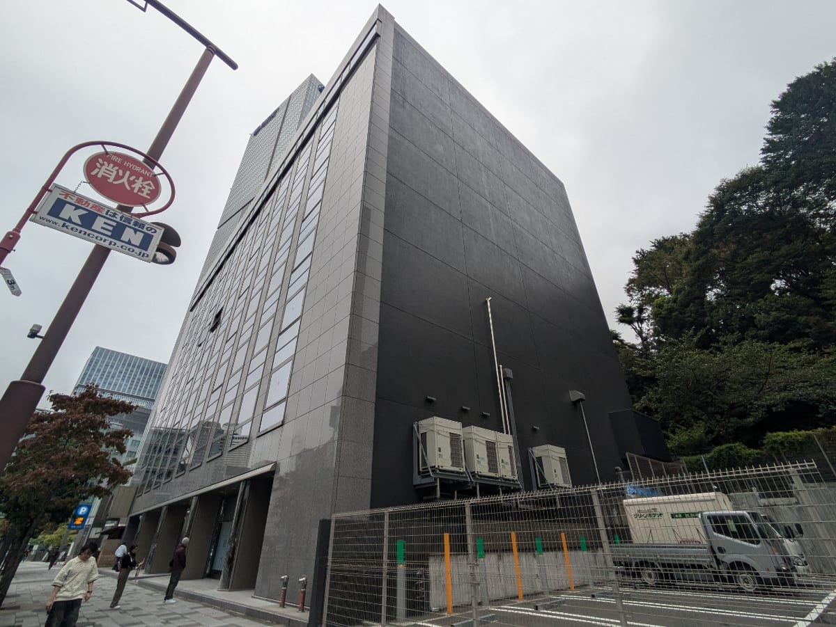 v20251022150707/fresh/building/J00100382295_8