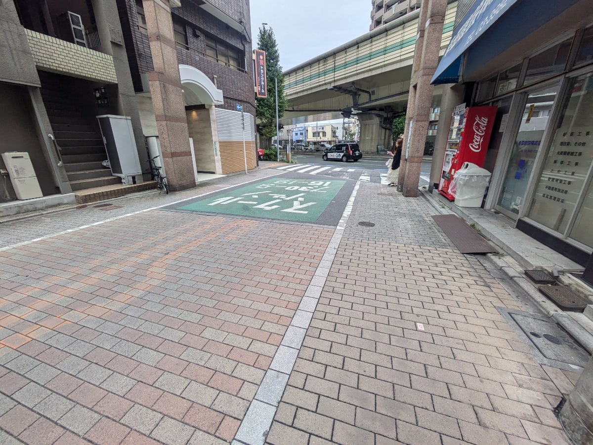 v20251022150707/fresh/building/J00100382655_12