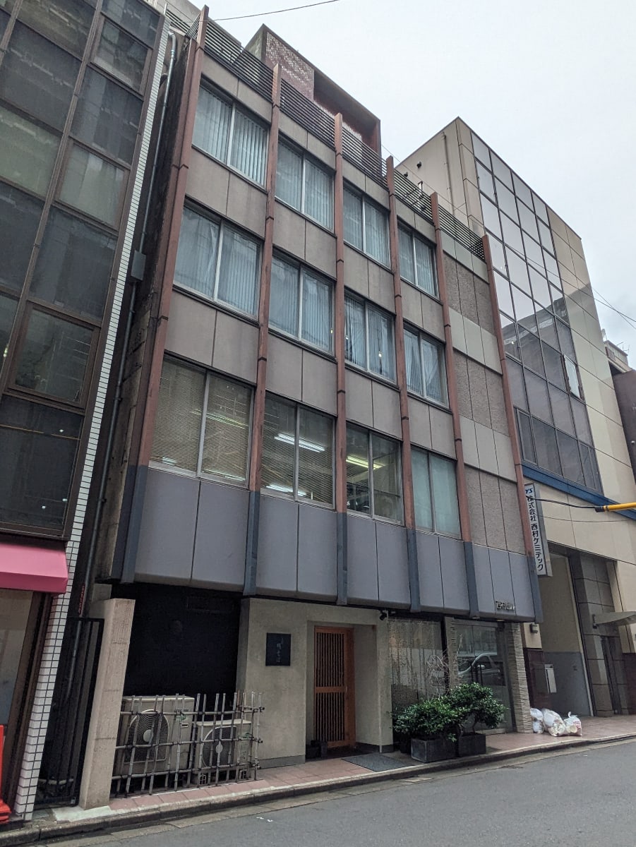 v20251022150707/fresh/building/J00100382695_8