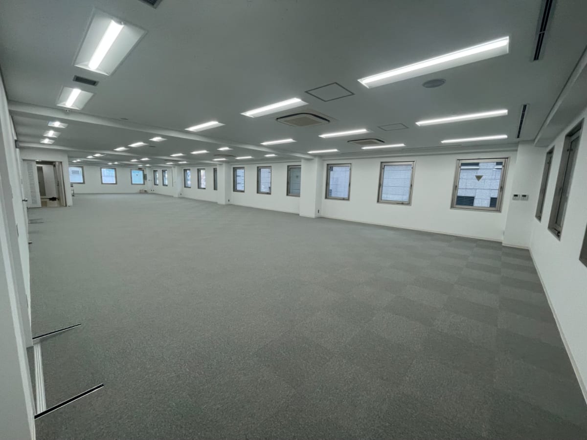 v20251022150707/fresh/building/J00100382702_18