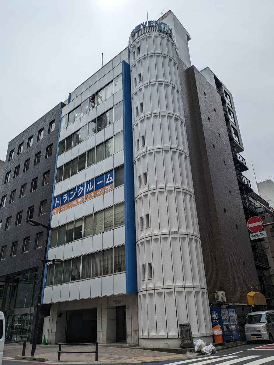 v20251022150707/fresh/building/J00100382709_1