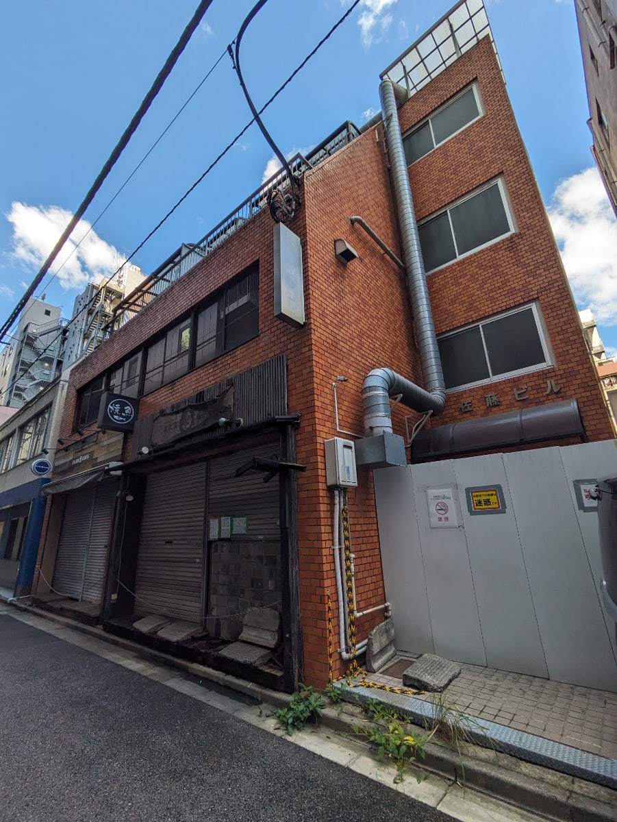 v20251022150707/fresh/building/J00100383758_1