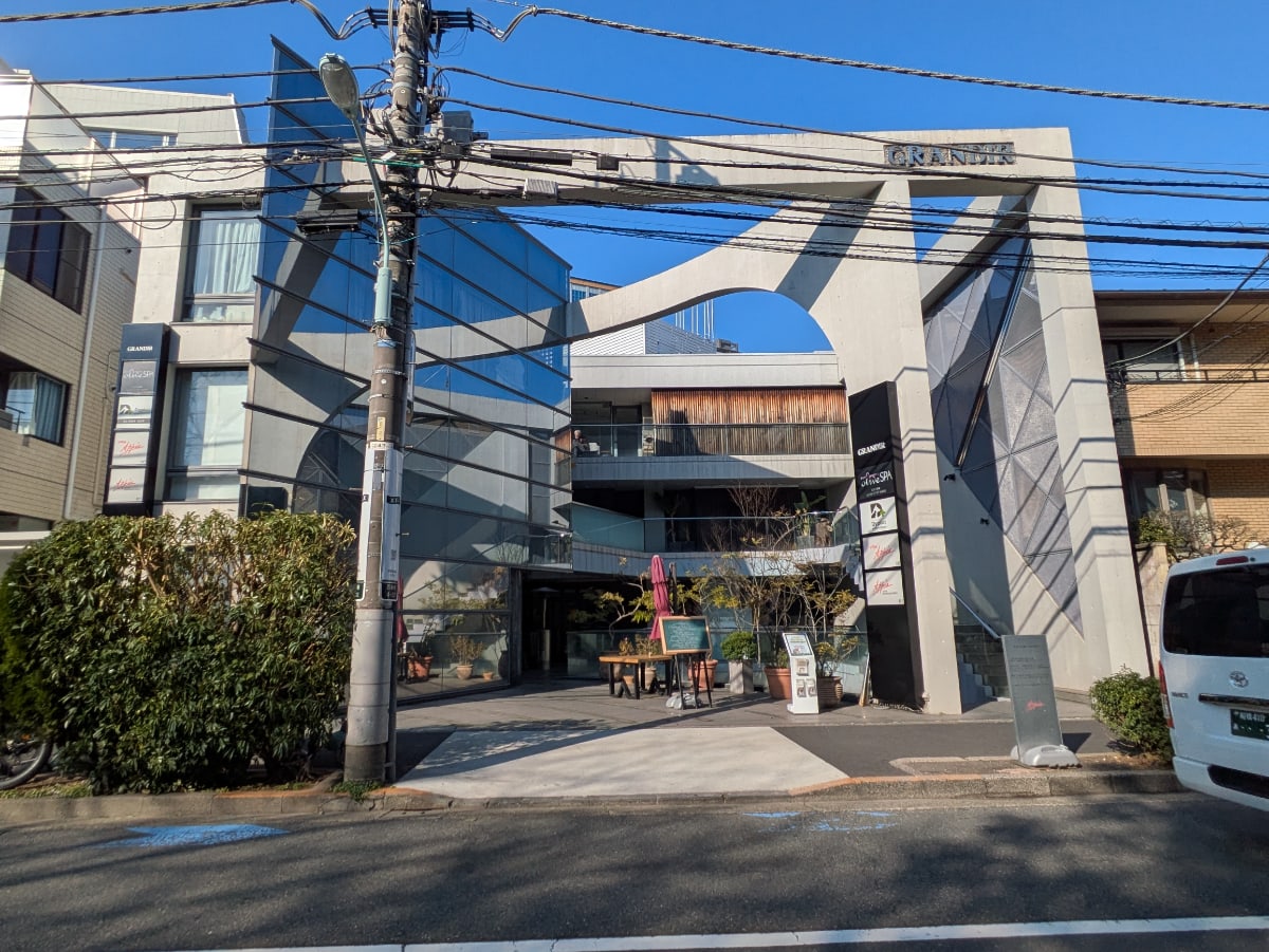 v20251022150707/fresh/building/J00100383788_10