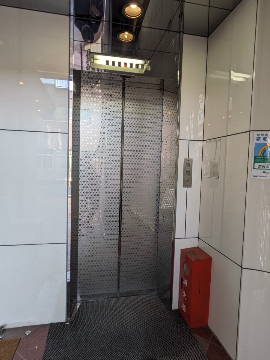 v20251022150707/fresh/building/J00100383793_3
