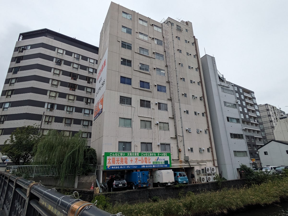 v20251022150707/fresh/building/J00100383798_10