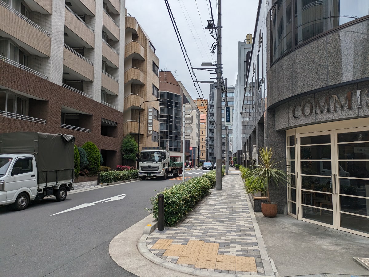 v20251022150707/fresh/building/J00100386160_2
