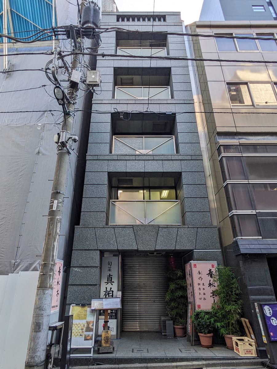 v20251022150707/fresh/building/J00100392569_6