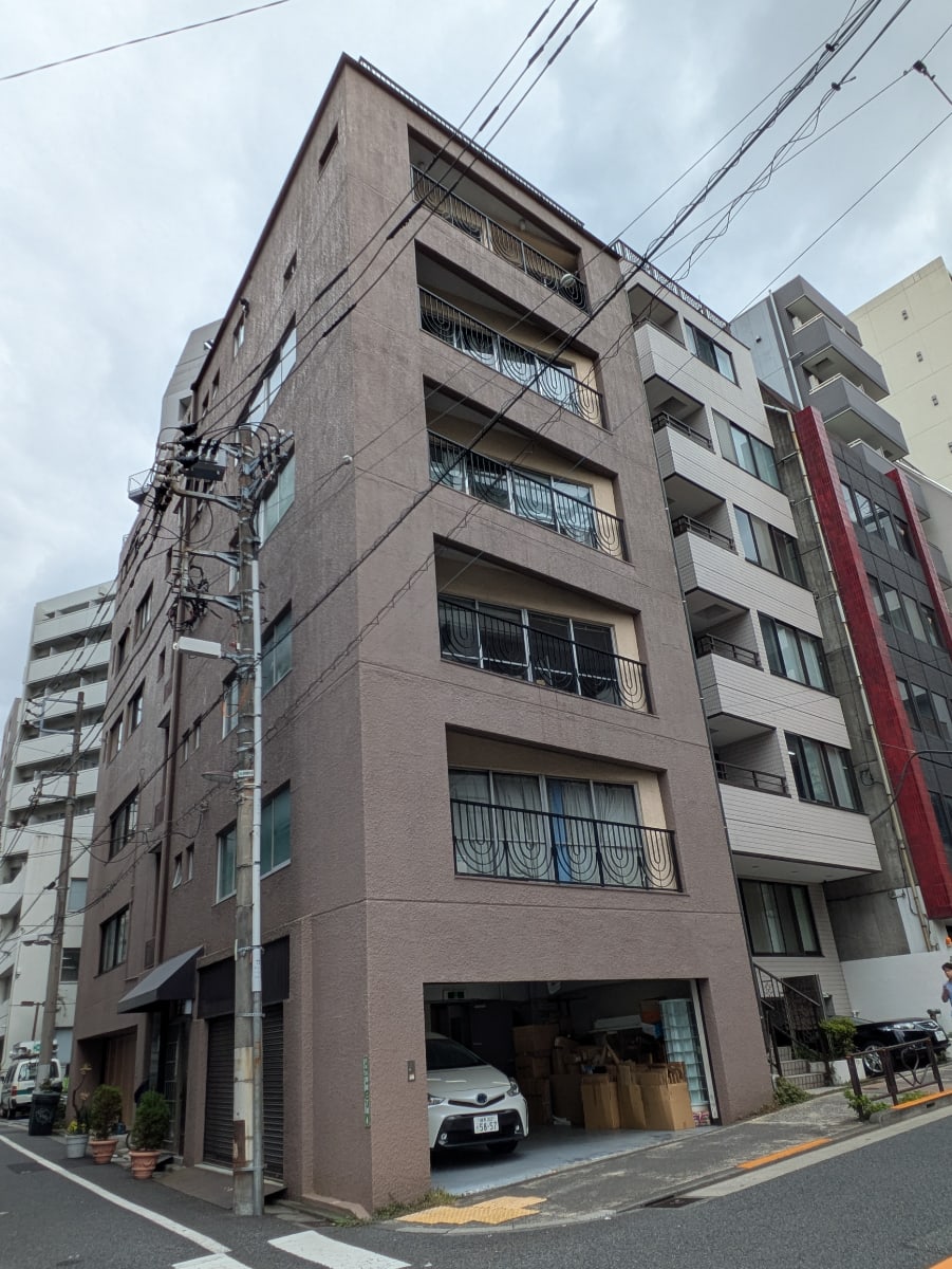 v20251022150707/fresh/building/J00100405126_9