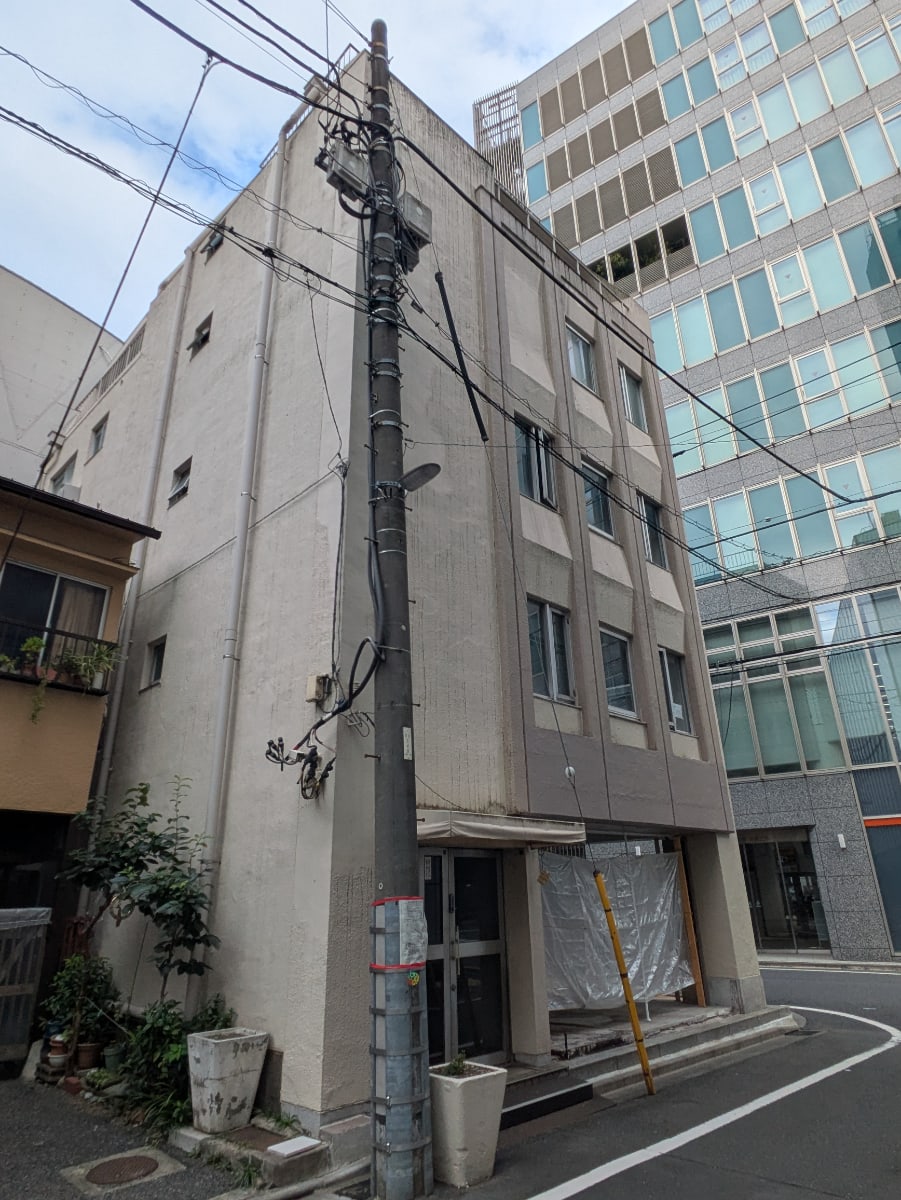v20251022150707/fresh/building/J00100406471_6