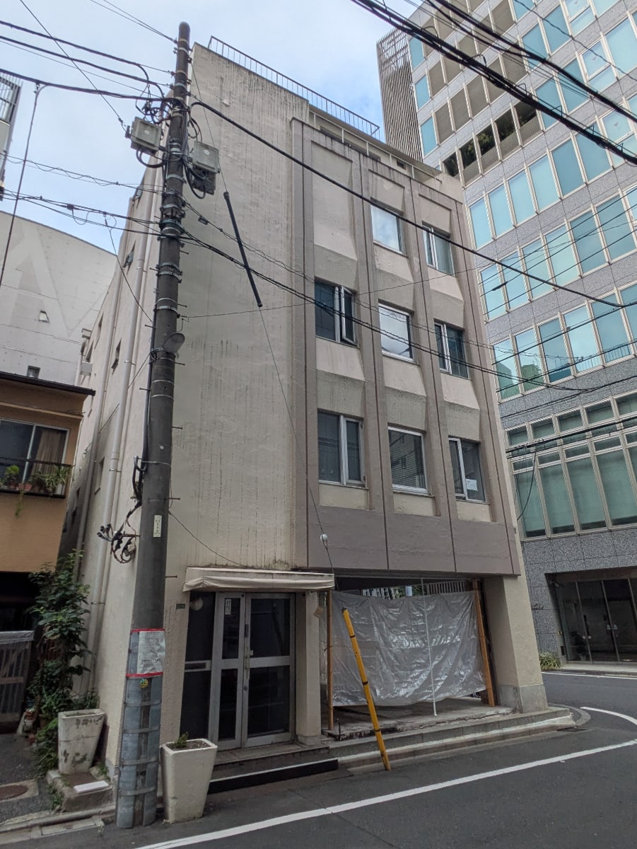 v20251022150707/fresh/building/J00100406471_7