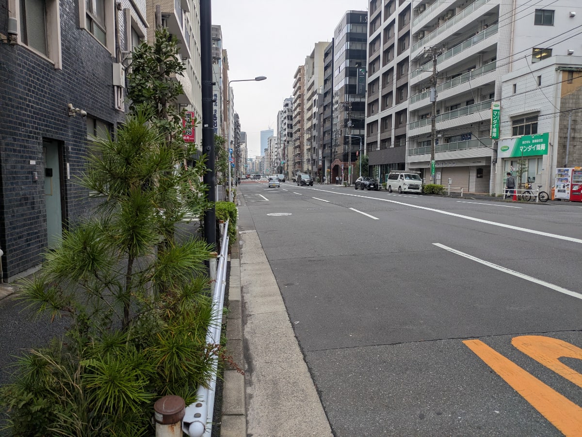 v20251022150707/fresh/building/J00100408438_2