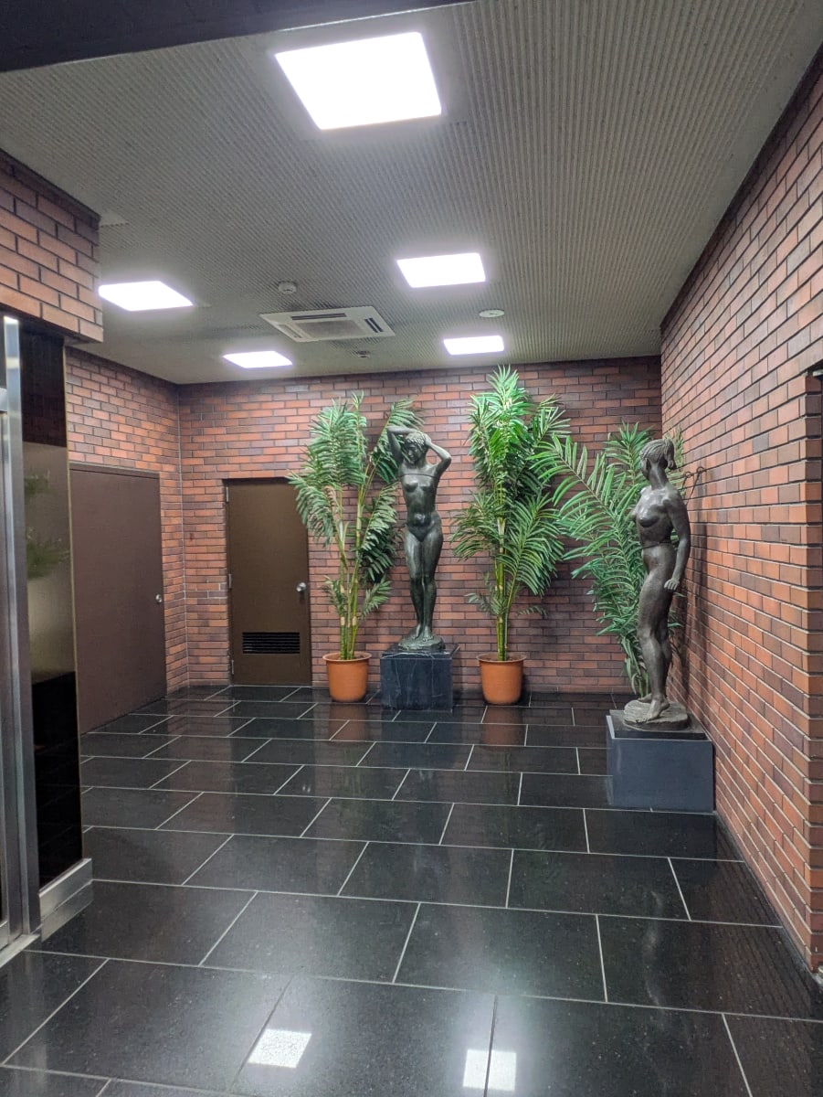 v20251022150707/fresh/building/J00100409234_12