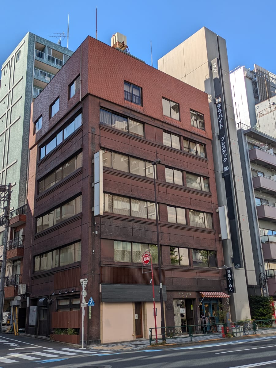 v20251022150707/fresh/building/J00100413589_1