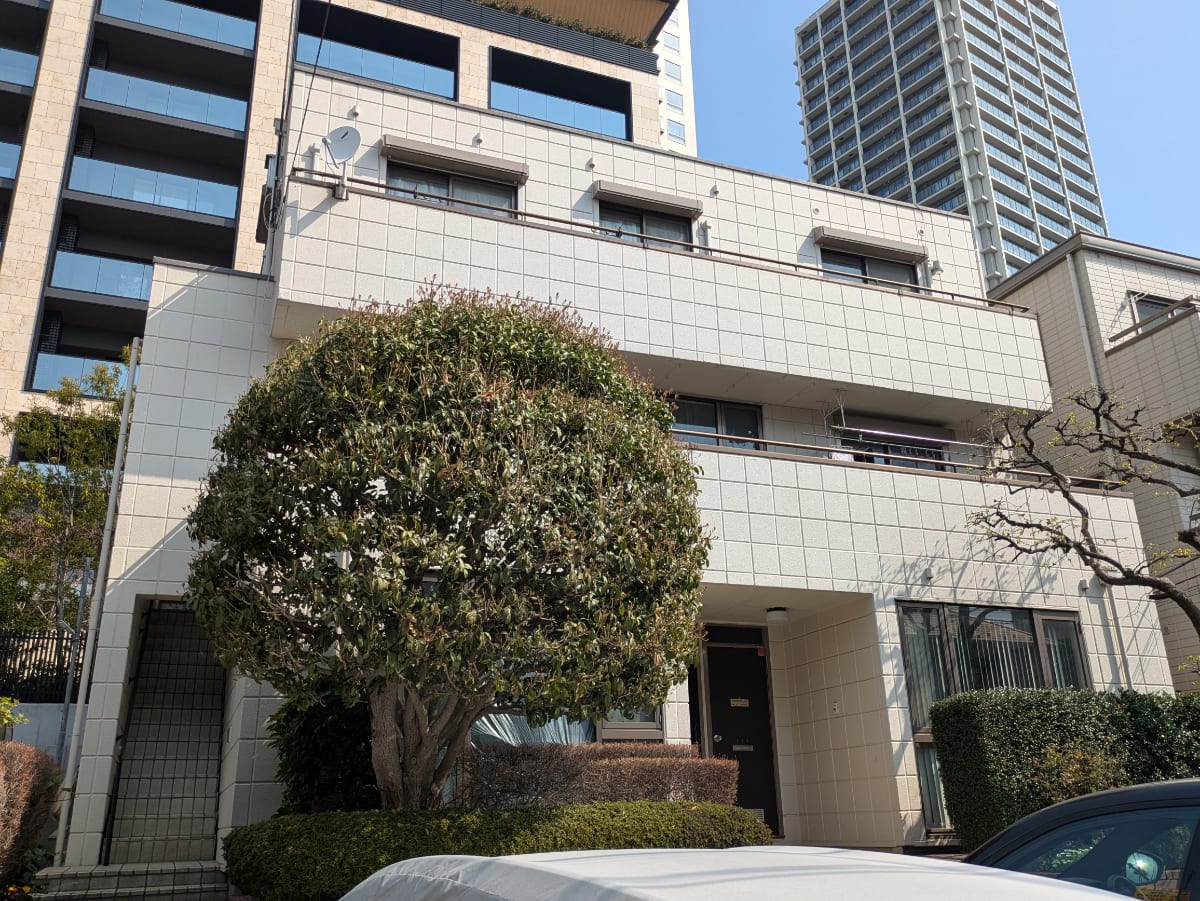 v20251022150707/fresh/building/J00100444262_8