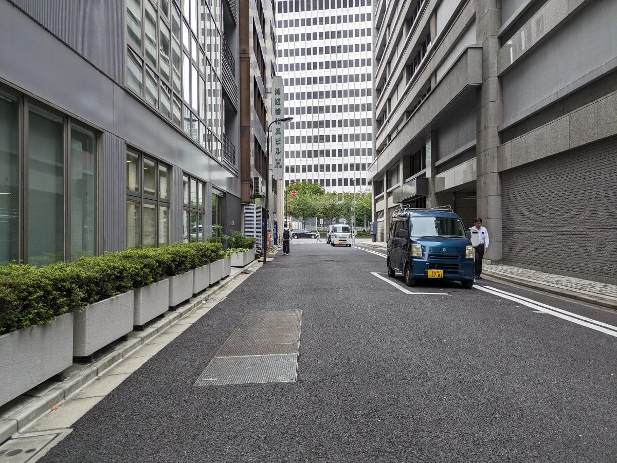 v20251022150707/fresh/building/J00100477429_11