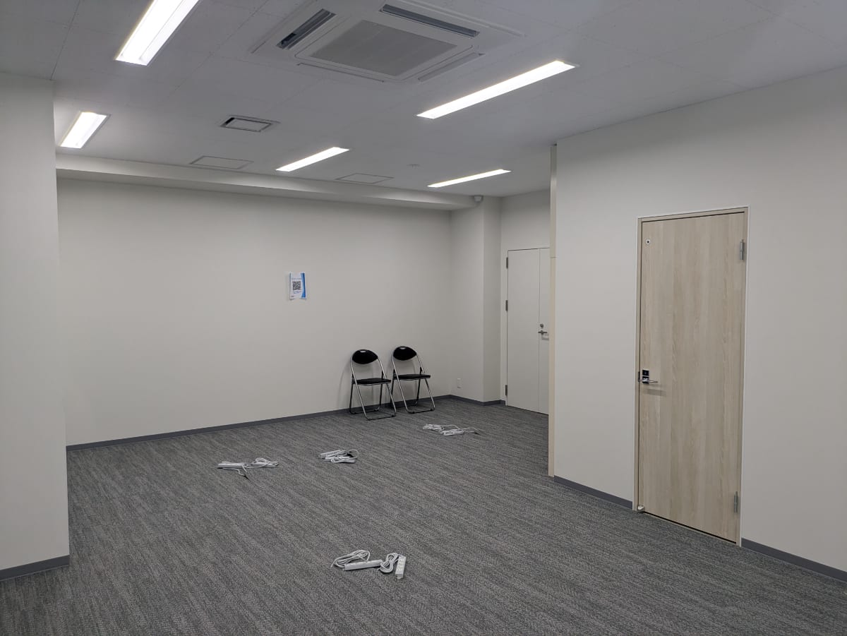 v20251022150707/fresh/building/J00100513372_5