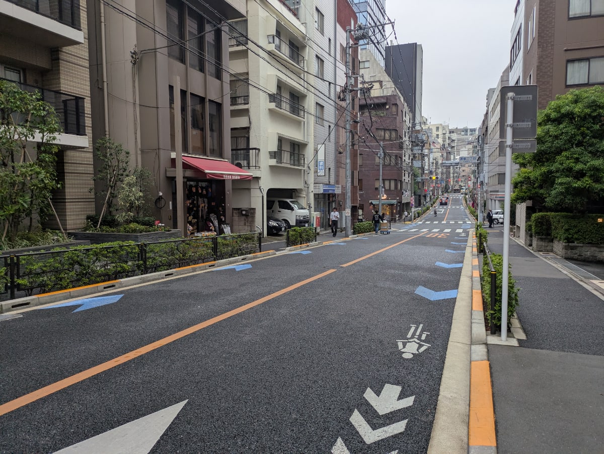 v20251022150707/fresh/building/J00100632710_2