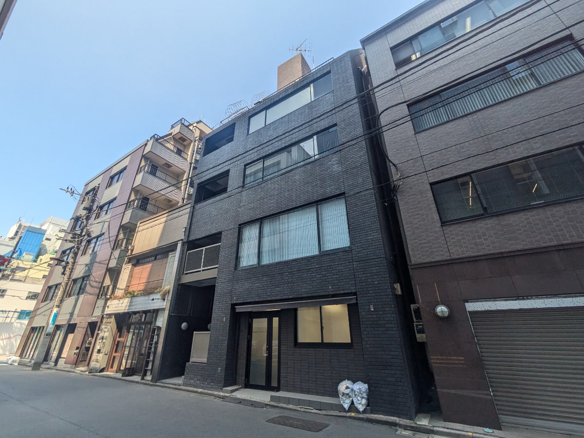 v20251024150704/fresh/building/J00100381756_6