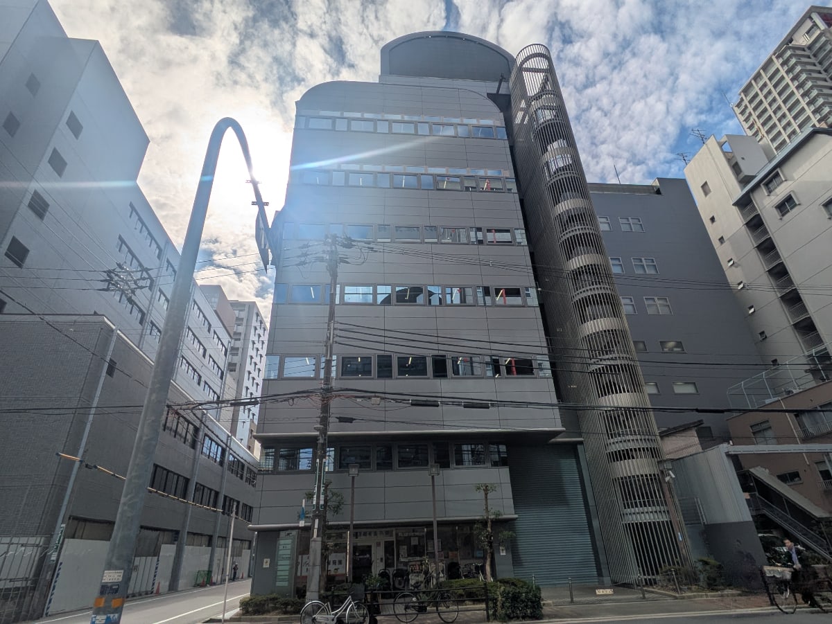 v20251024150704/fresh/building/J00100458099_1