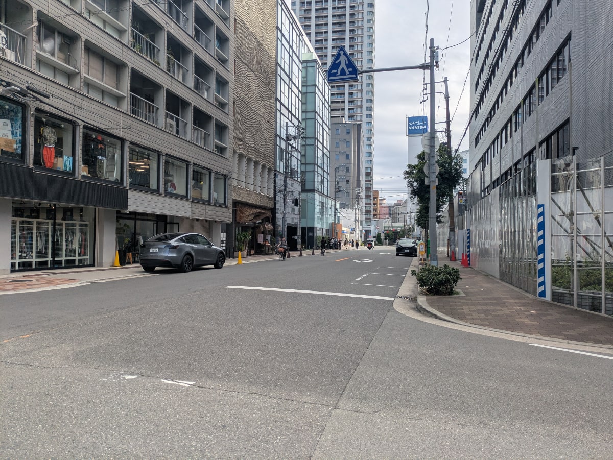 v20251024150704/fresh/building/J00100458099_10