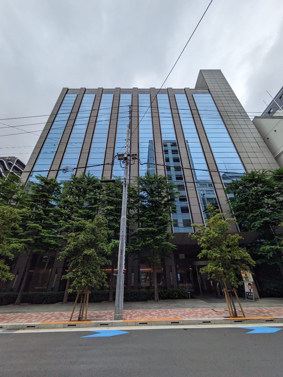 v20251025150703/fresh/building/J00100357302_65
